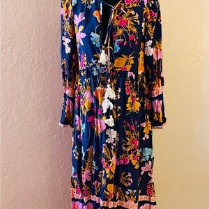 Vibrant Floral Long Sleeve‎ Dress